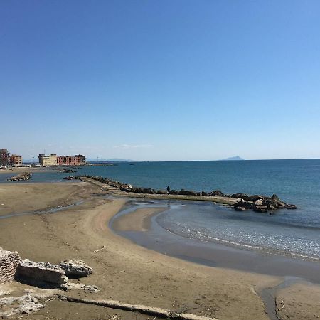 Alloggio Turistico Dea Bendata Anzio Exteriör bild
